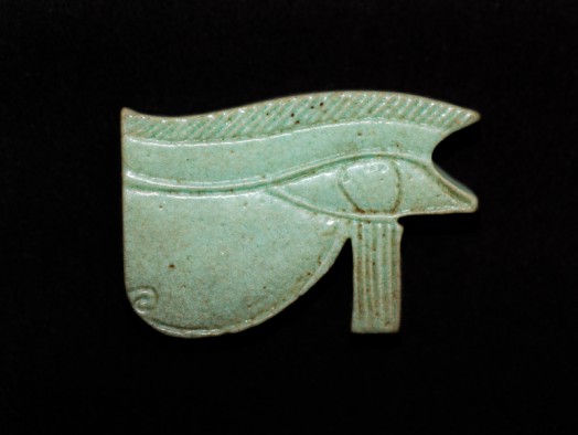 egyptian amulet eye of horus
